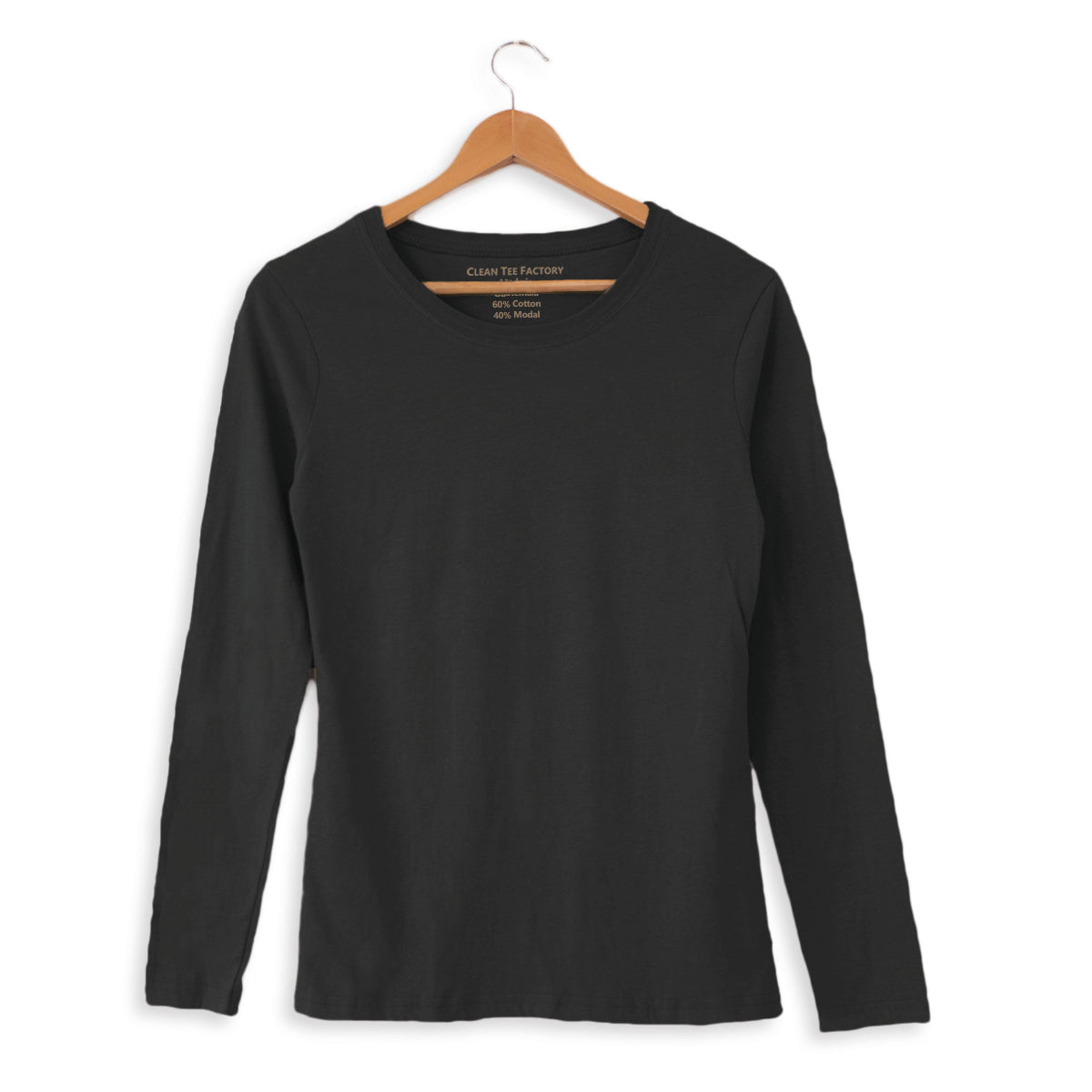 Comfy Black fitted long-sleeve tee made from reclaimed fabric – Clean Tee